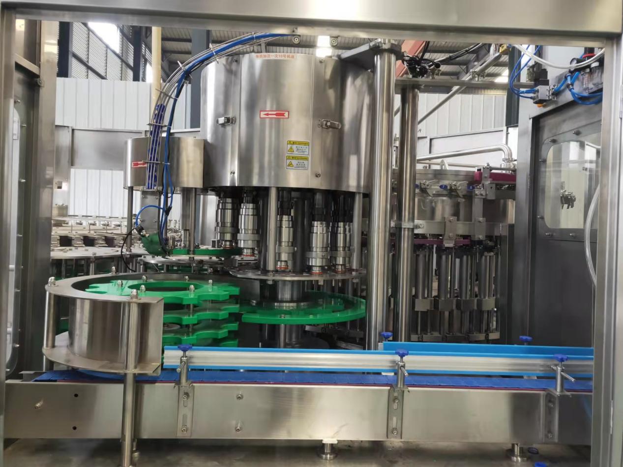16000bph PET Bottle Carbonated Drinks Filling Machine